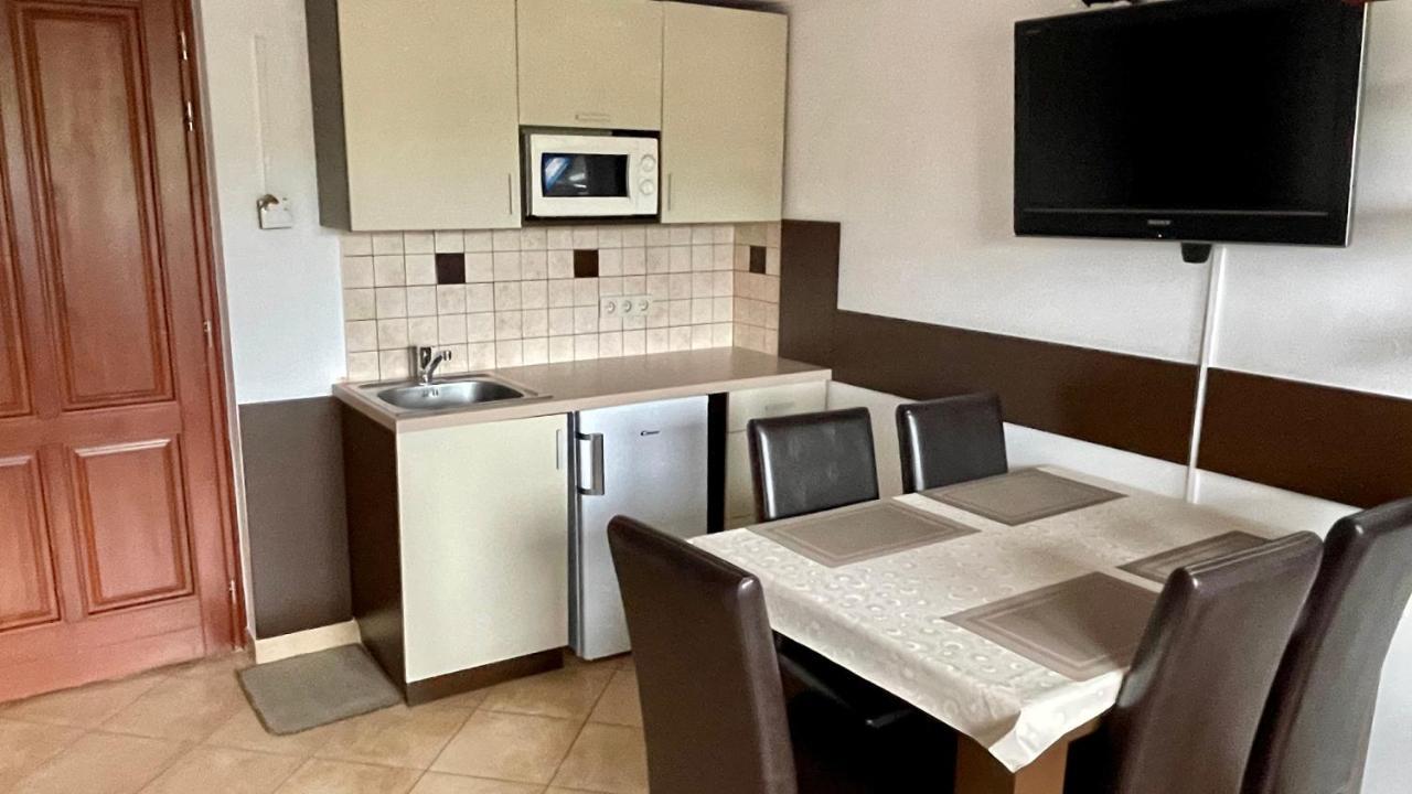 Gyula Var Panorama Apartman Exteriér fotografie