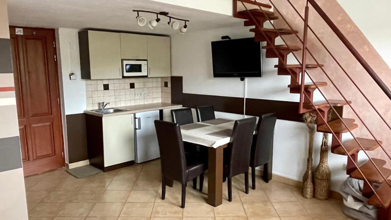 Gyula Var Panorama Apartman Exteriér fotografie